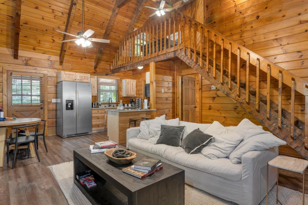 The Dudley Cabins By Avantstay Sevierville Dış mekan fotoğraf