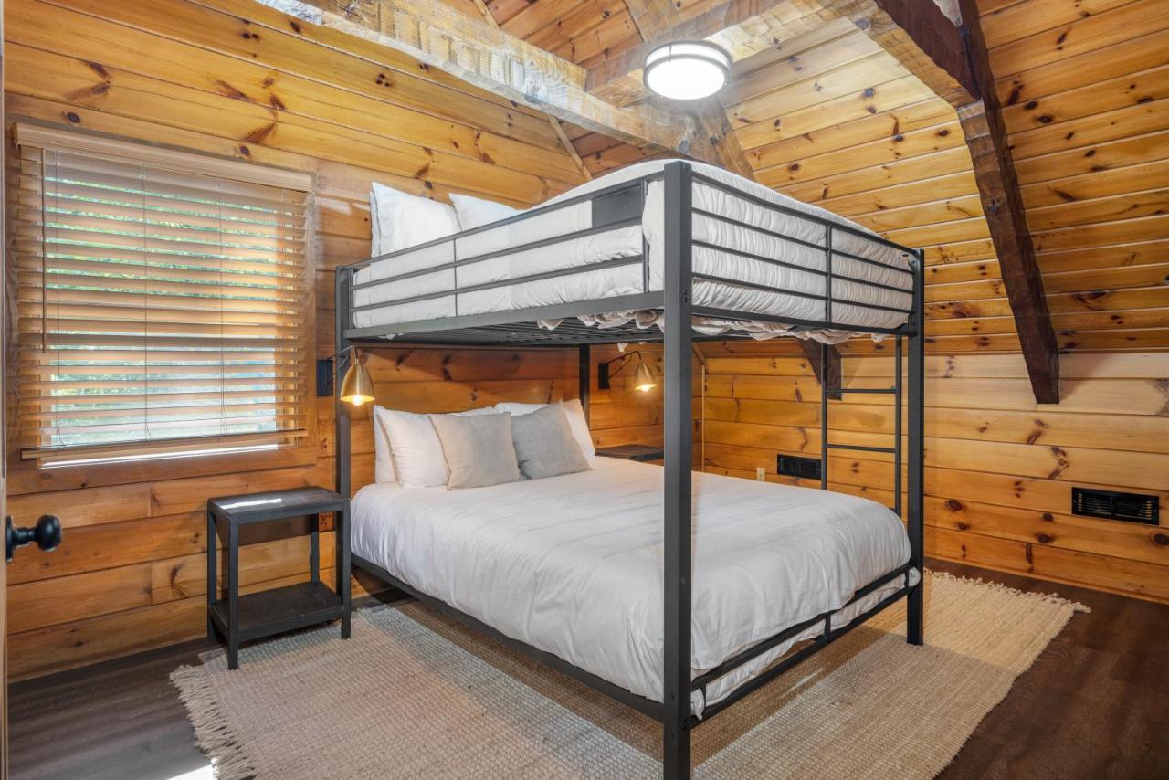 The Dudley Cabins By Avantstay Sevierville Dış mekan fotoğraf